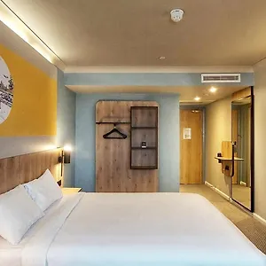 *** מלון London Heathrow בריטניה